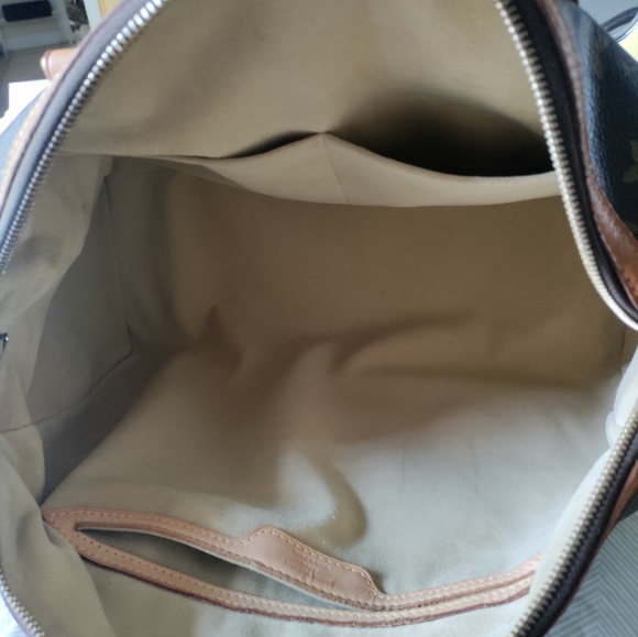 Authentic Louis Vuitton Retiro GM (large)*SOLD** - Picture 14 of 16